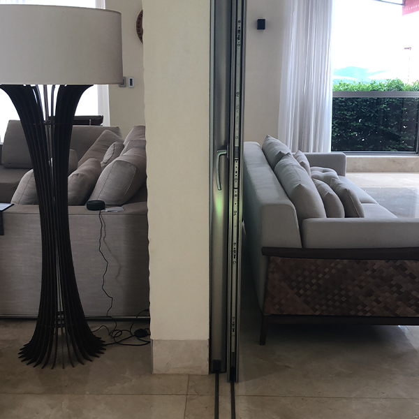 Embutido sem desnivel